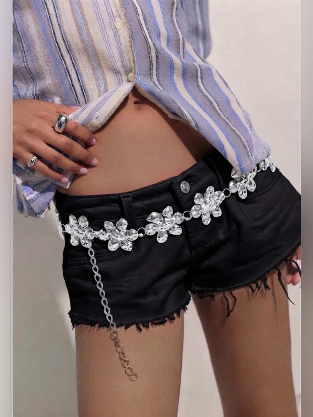 NWT Free People Silver Flowers Chain Belt - One Size